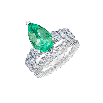 Кольцо с изумрудом и бриллиантами