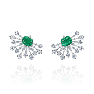 Серьги-пусеты с изумрудами и бриллиантами