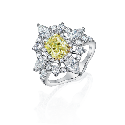 Кольцо с бриллиантами