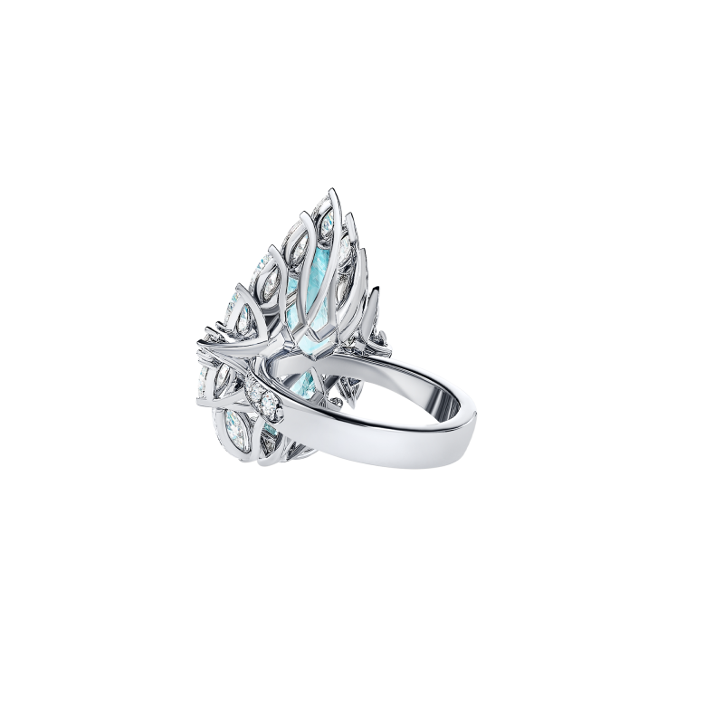 Кольцо с аквамарином и бриллиантами